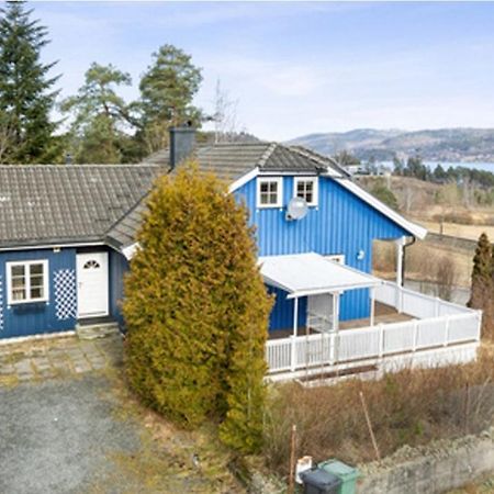 מלון Blue House Brevik פורסגרון מראה חיצוני תמונה